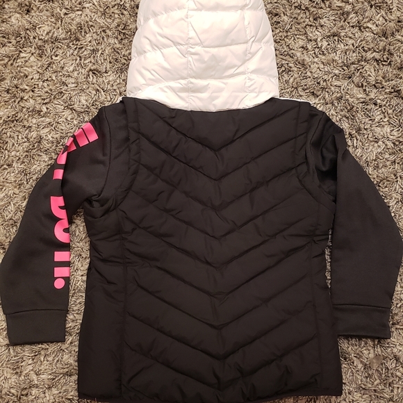 Nike girls coat - Picture 2 of 6